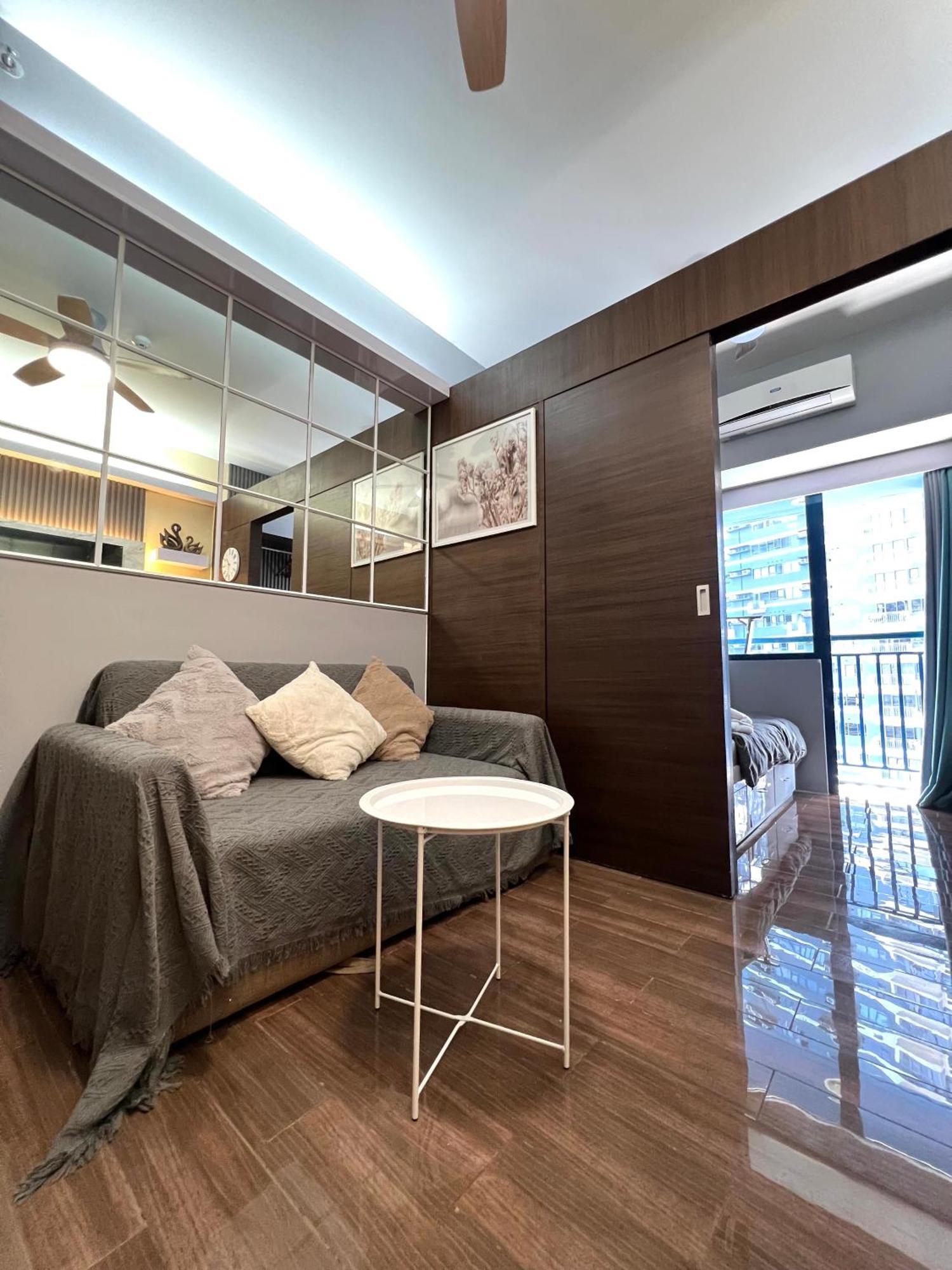 Apartment In Air Residences, Makati With Wifi, Netflix, Pool, Mall And More Manila Exterior foto